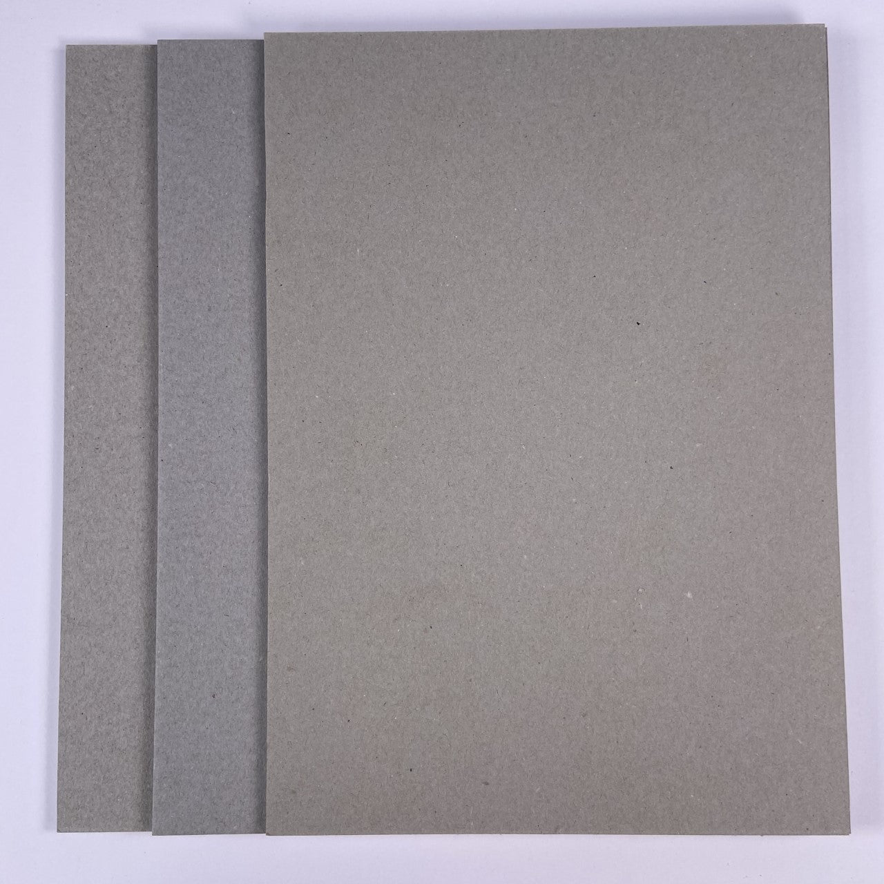 Cartoncino 1500 Micron Cartoncino Grigio Artway A2 - 20 Fogli, 1500 Micron, Per Arte, Modellismo E Esposizioni Fogli Modellismo Cartoncino 1500 Micron Cartoncino Grigio Artway A2 - 20 Fogli, 1500 Micron, Per Arte, Modellismo E Esposizioni Fogli Modellismo